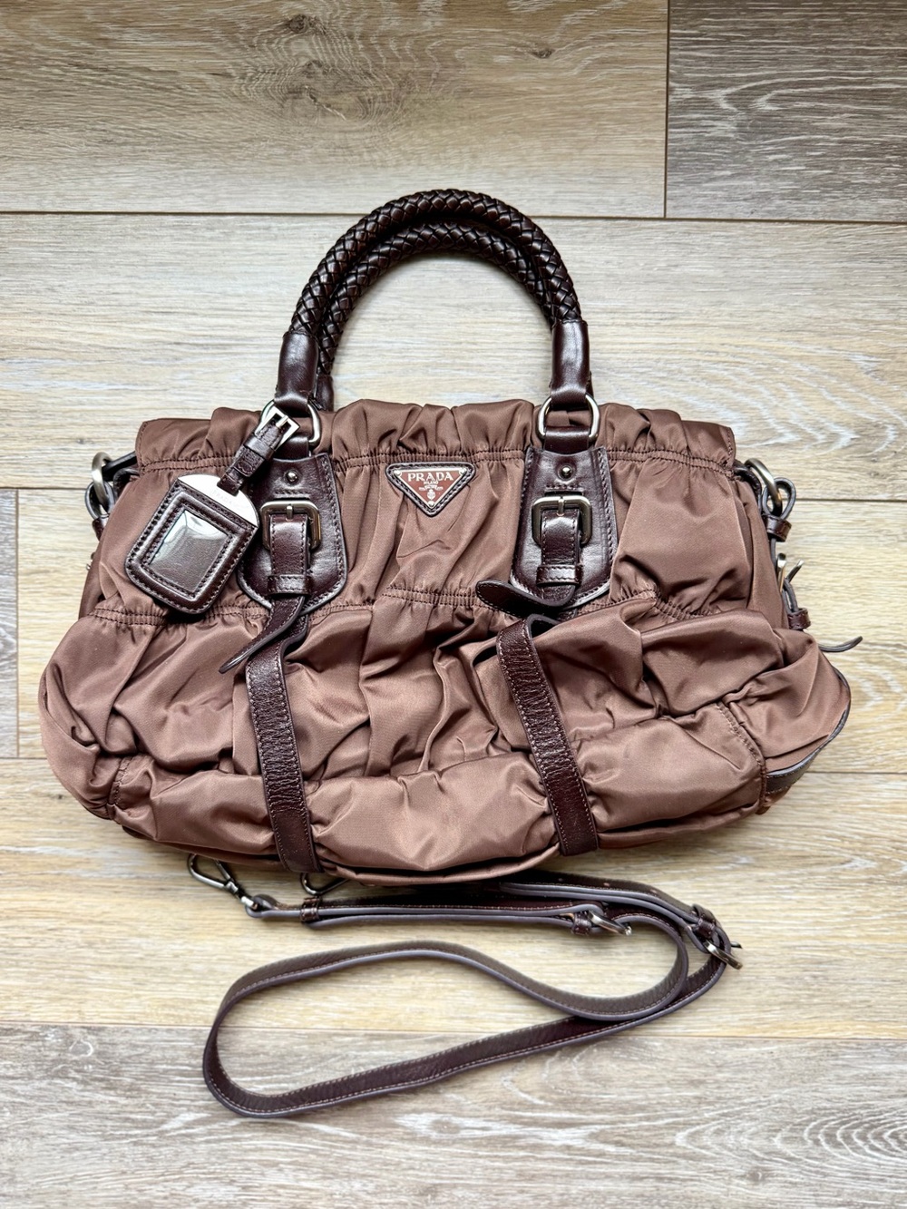 Prada Nylon Tessuto Gaufre — EXCELLENT CONDITION *FREE SHIPPING*